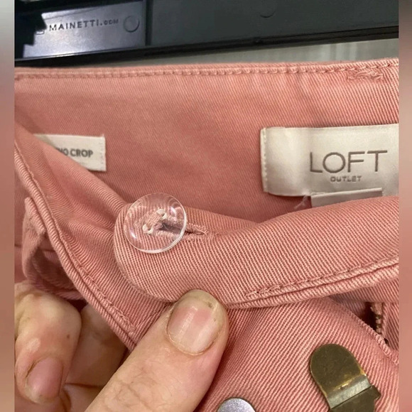 Loft Outlet Coral Modern Chino Crop Undone Hem Pockets Pants Size 4 Flat Front - Picture 9 of 16